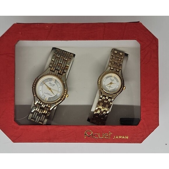 Acuet New Old Stock His and Hers Silver watch Band set main image 5